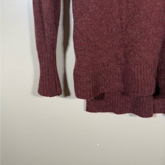 J Crew Wool Turtleneck Sweater Maroon size XXS - Picture 4 of 6